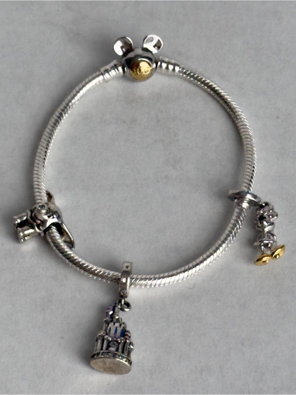 Pandora Disney 100th Anniversary Bracelet – Dumbo, Minnie & Castle Charm
